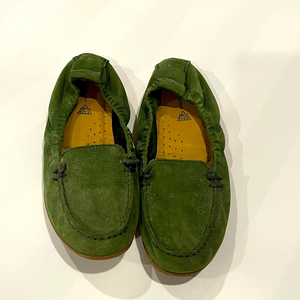 Comfy green flats! You won’t want to take them off!!